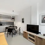My Lux Palace - Luxury 奥比索拉玛里纳