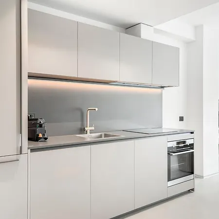 My Lux Palace - Free Parking, Ac E Wifi Lägenhet *