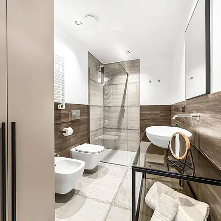 My Lux Palace - Free Parking, Ac E Wifi Albissola Marina